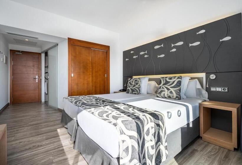 Номер Стандарт, Thb Gran Bahia