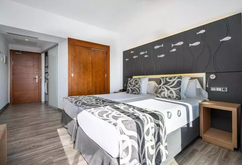 Quarto standard, Thb Gran Bahia