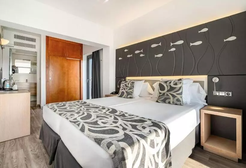 Quarto standard vista mar lateral, Thb Gran Bahia