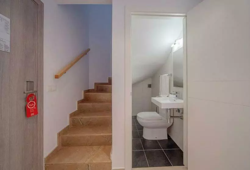 2 Schlafzimmer Penthouse Apartment, Aparthotel Ferrer Skyline