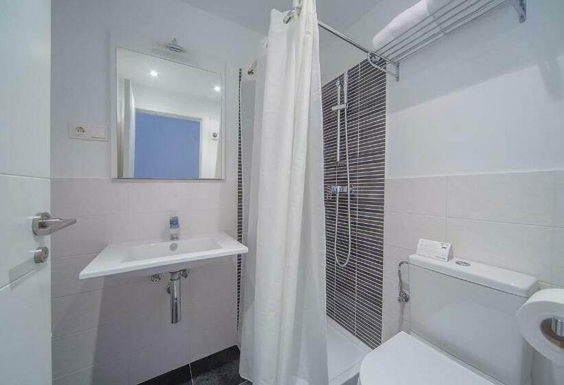 شقة دور أخير غرفتين نوم, Aparthotel Ferrer Skyline