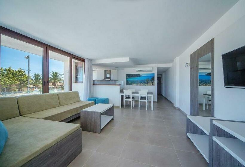 شقة غرفتين نوم إطلالة جانبية على البحر, Aparthotel Ferrer Skyline