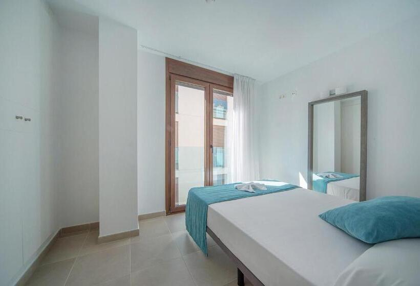 带3个卧室的公寓, Aparthotel Ferrer Skyline