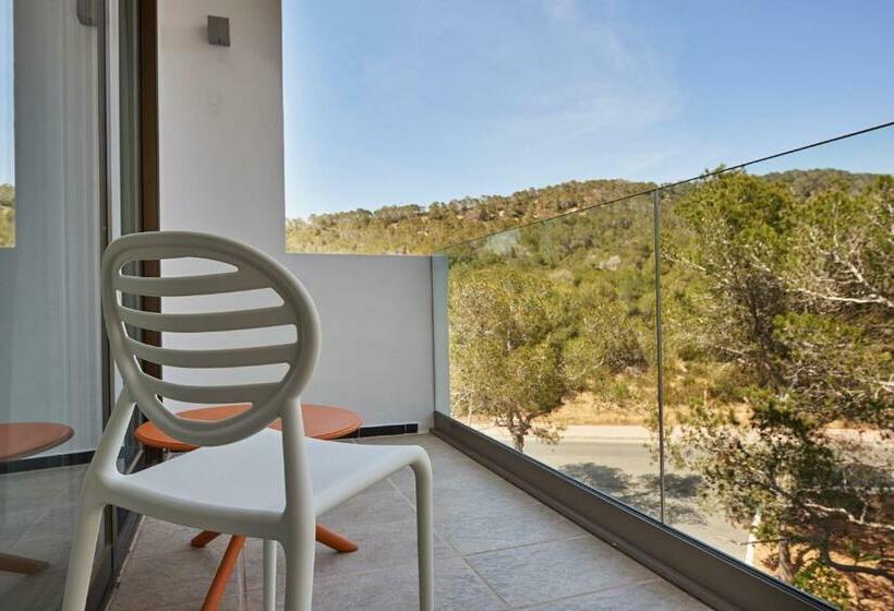 Quarto Estandar Individual, Abrat