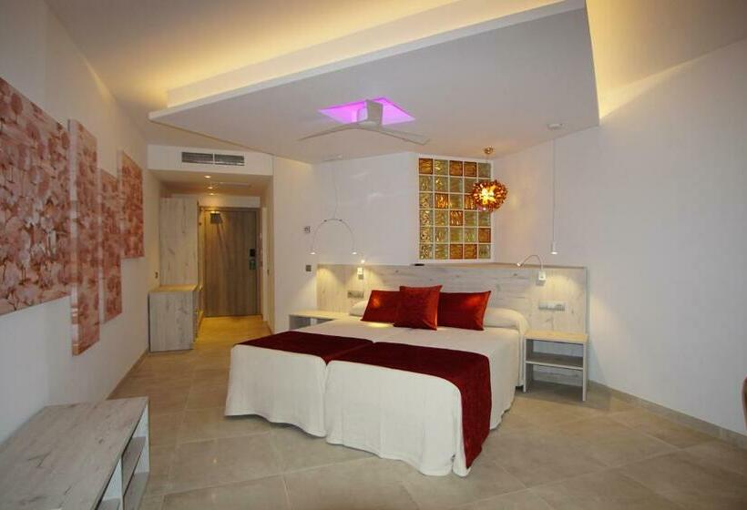 Quarto Superior Vista Jardim, Abrat