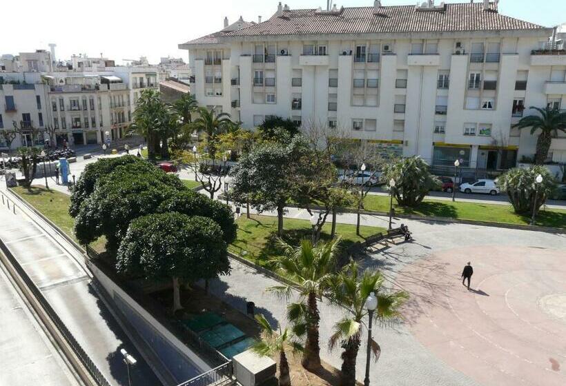 Quarto Estandar com Terraço, Alexandra Sitges