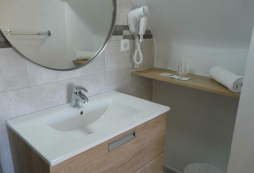 Quarto Estandar com Terraço, Alexandra Sitges