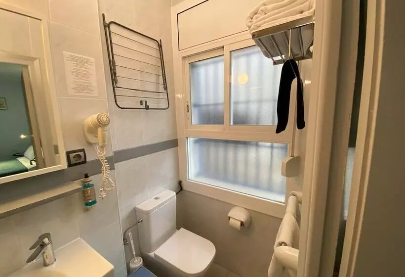 Quarto Estandar Primeiro Andar, Alexandra Sitges
