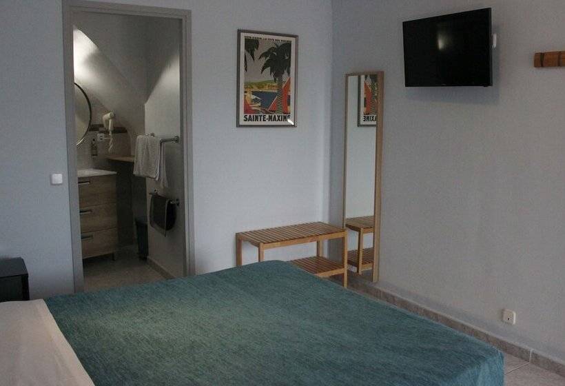 Quarto Estandar com Terraço, Alexandra Sitges