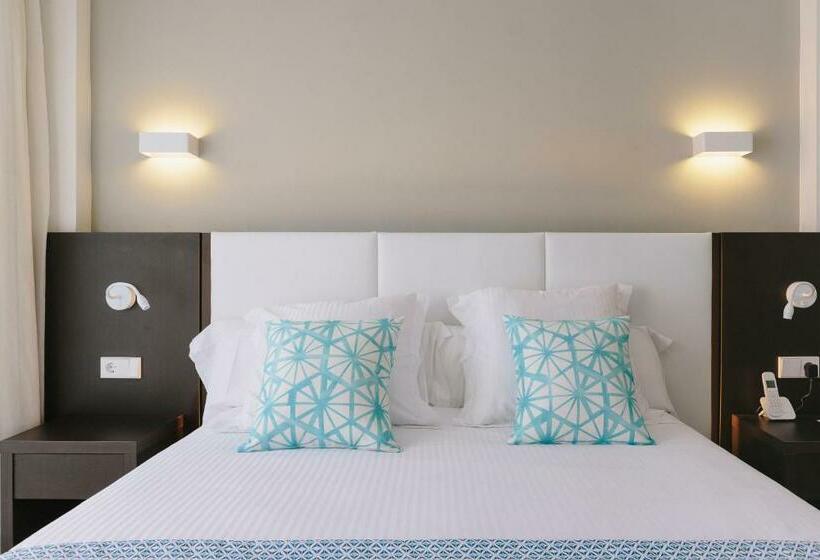 Standard Room Pool View