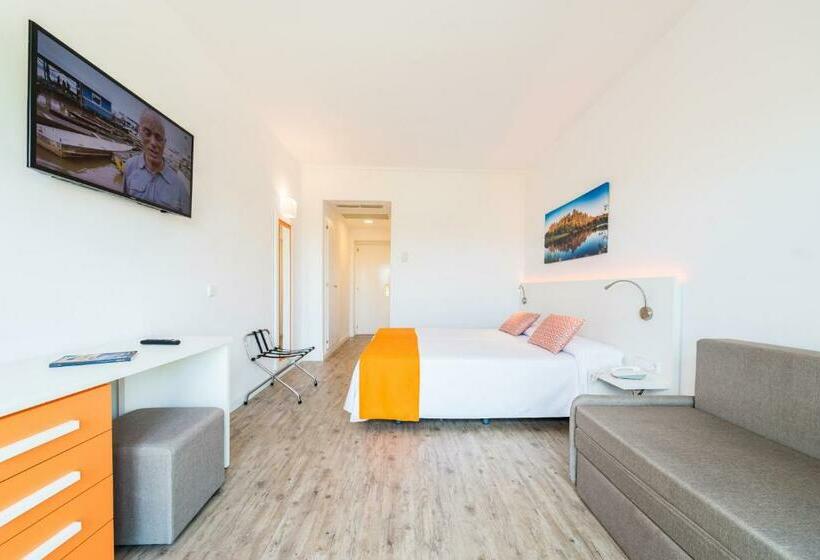 اتاق استاندارد با چشم‌انداز کوهستان, Bellevue Lagomonte