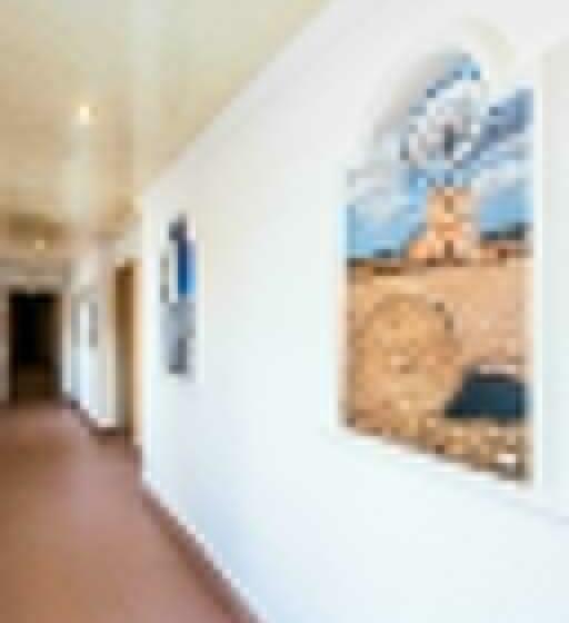 اتاق استاندارد, Cassandra