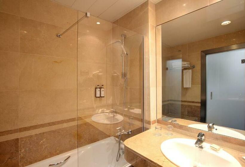 غرفة قياسية, Catalonia Excelsior