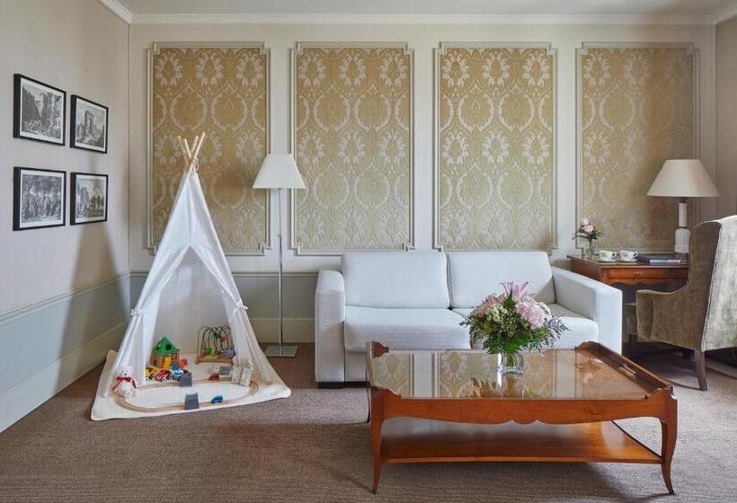 سوییت خانوادگی, El Palace Barcelona