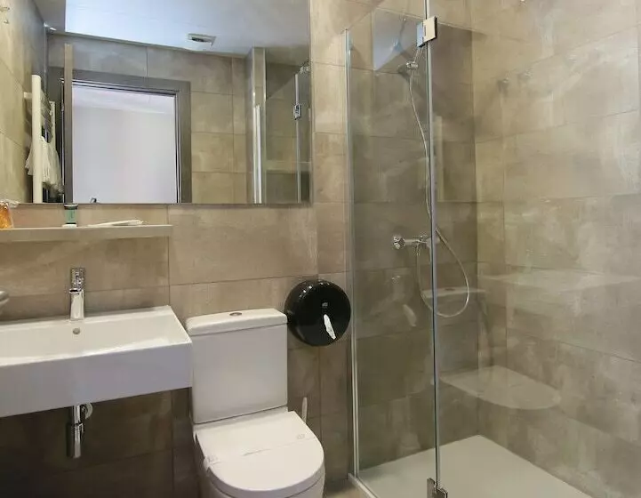 Chambre Standard, Esplugues