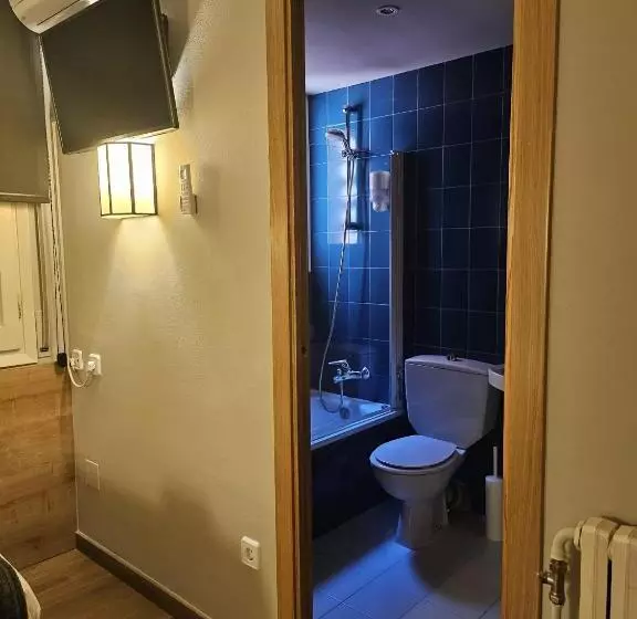 Quarto standart individual, Estel
