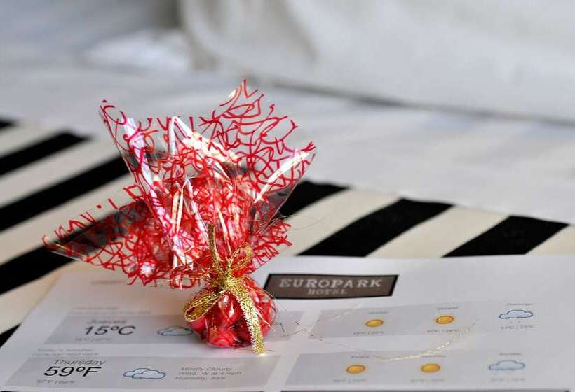 חדר סופריור, Europark