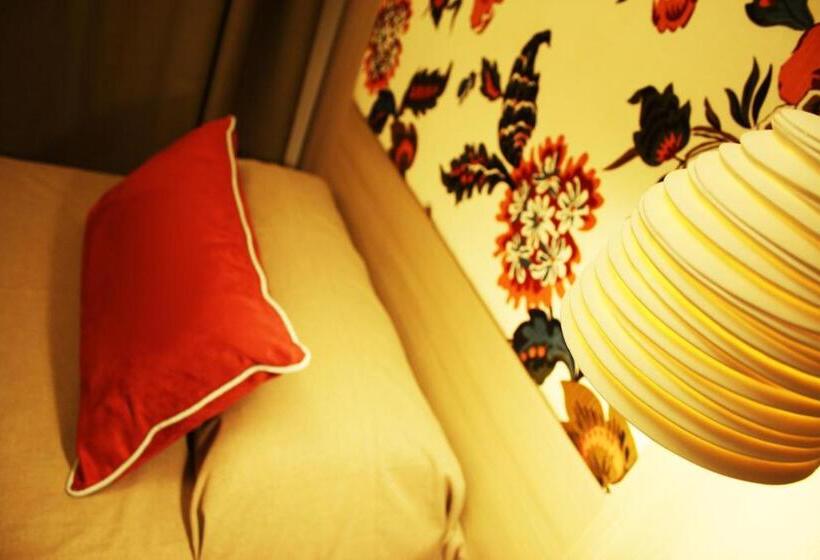 スタンダードシングルルーム, Ginebra