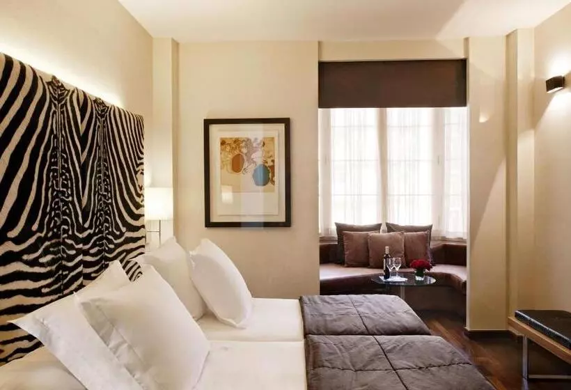 Juniorsviitti, Gran Derby Suites, A Small Luxury Hotel Of The World