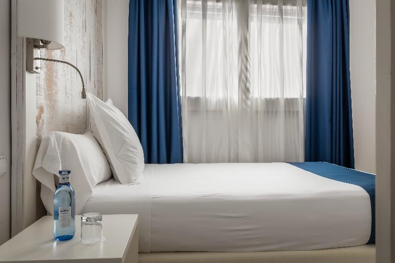 标准单人间, Medium Sitges Park