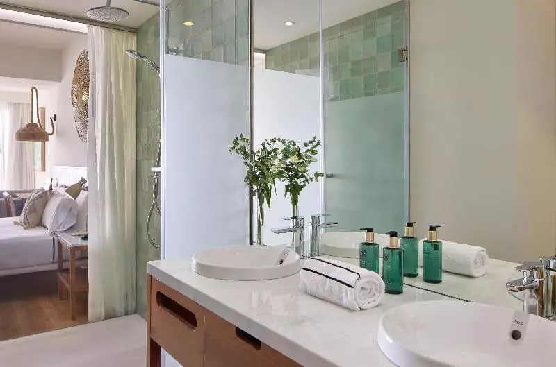 سوییت جونیور, Meliá Ibiza