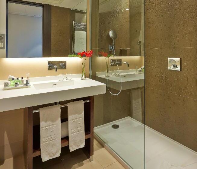 Люкс с Террасой, NH Collection Barcelona Gran Hotel Calderon