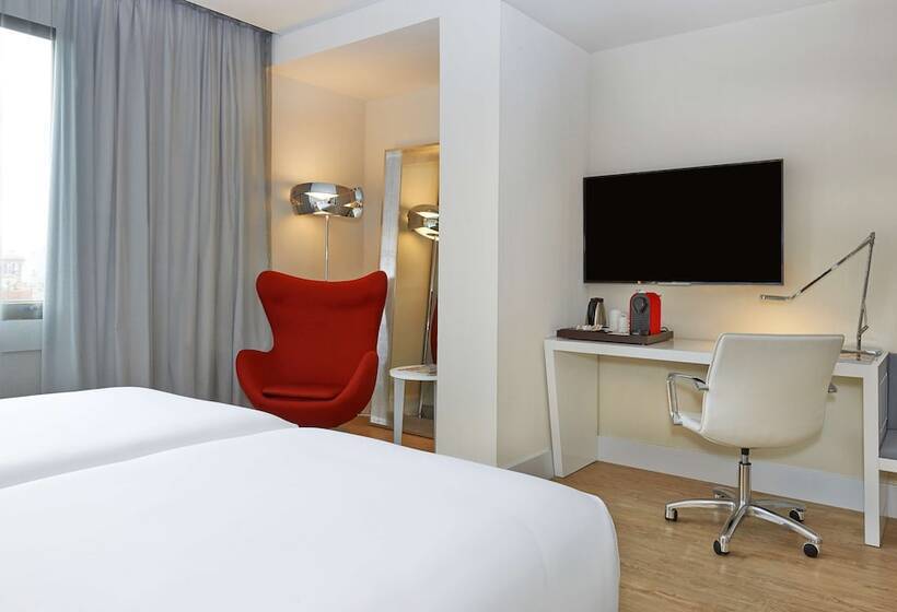Номер Superior, NH Collection Barcelona Gran Hotel Calderon
