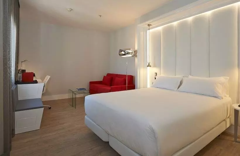 اتاق پرمیوم, NH Collection Barcelona Gran Hotel Calderon