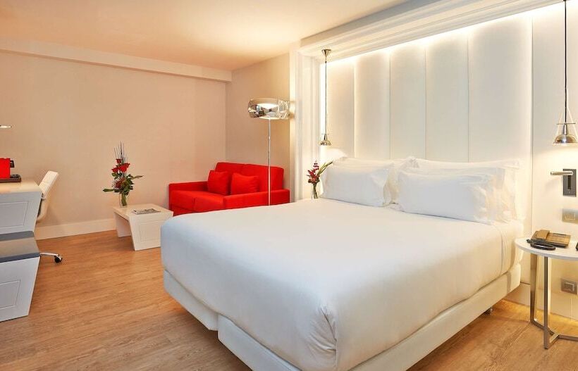 Номер Премиум, NH Collection Barcelona Gran Hotel Calderon