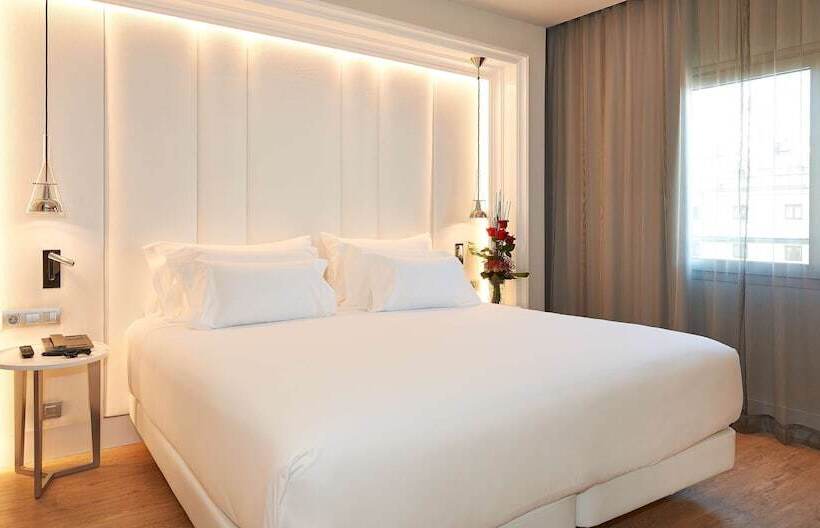 수피리어 테라스 룸, NH Collection Barcelona Gran Hotel Calderon