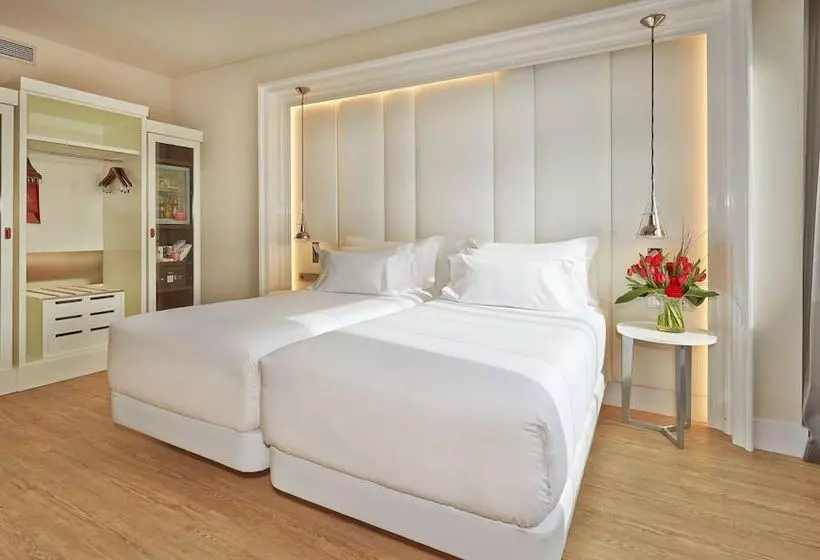 Superior Room with Terrace, NH Collection Barcelona Gran Hotel Calderon