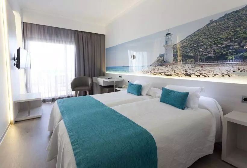 Habitación Estándar Vista Mar, Obelisco