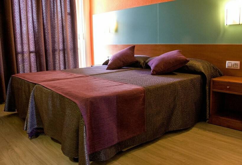 스탠다드 룸, Papi