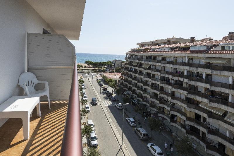 스탠다드 룸, Papi