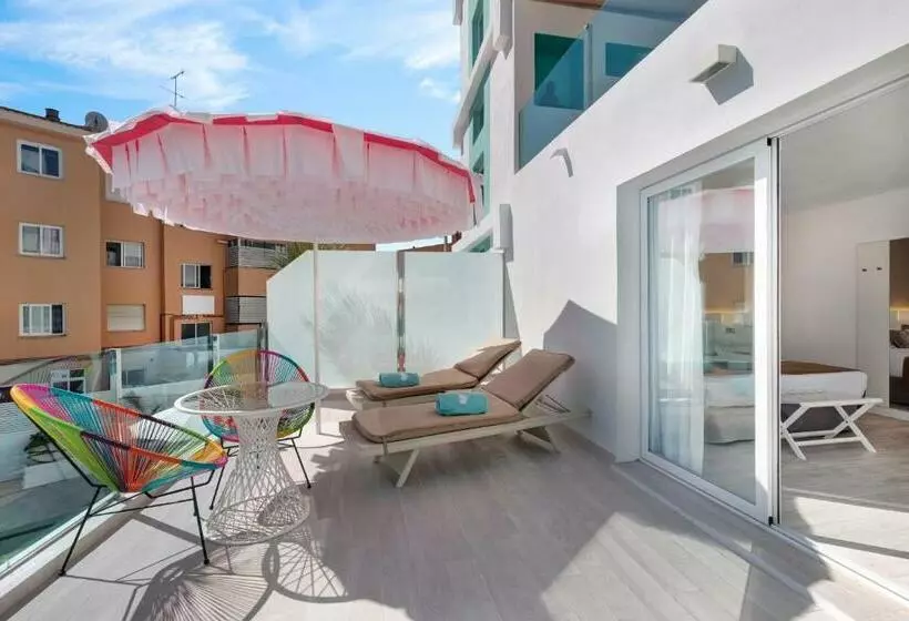 Deluxe Room with Terrace, Plaza Santa Ponsa Boutique Adults Only