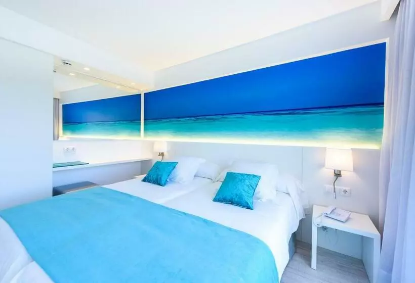 Standard Room with Terrace, Plaza Santa Ponsa Boutique Adults Only
