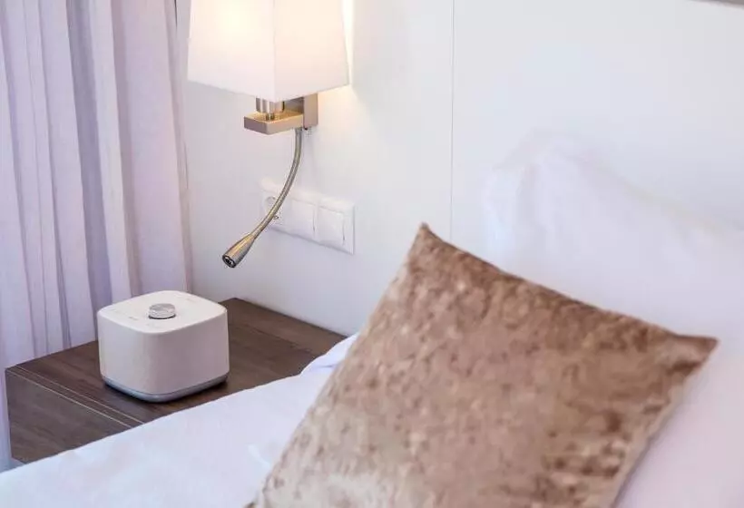 Premium room with terrace, Plaza Santa Ponsa Boutique Adults Only