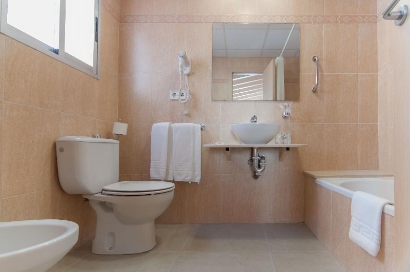 Quarto Triplo Estandar, San Luis