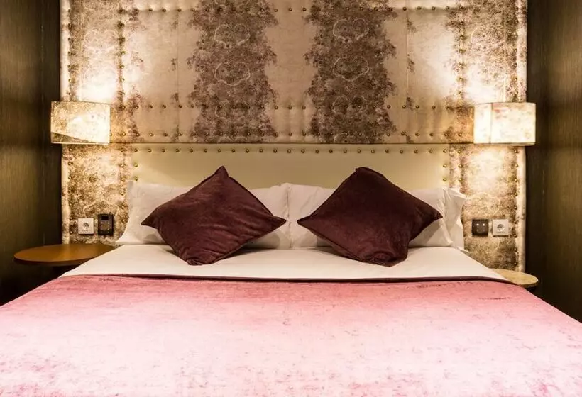 اتاق پرستیژ, Sant Jordi Boutique
