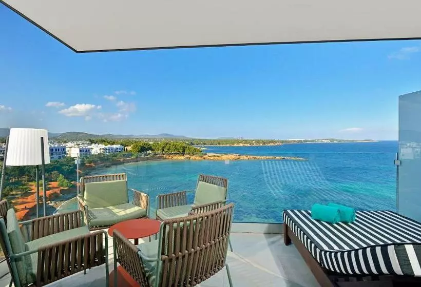 سوییت با چشم‌انداز دریا, Meliá Ibiza