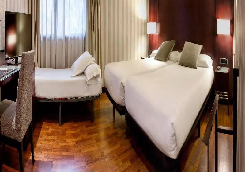 Chambre Standard, Zenit Barcelona