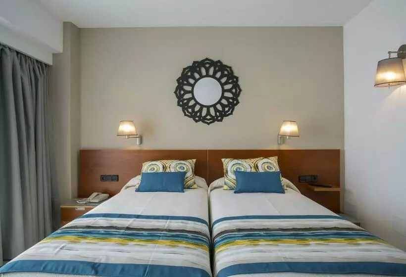 デラックスルーム, Only YOU Hotel Ibiza Palmyra
