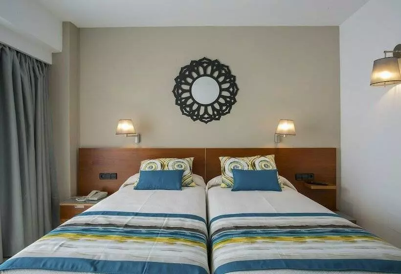 デラックスルーム, Only YOU Hotel Ibiza Palmyra