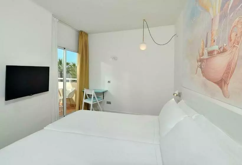 اتاق استاندارد سه نفره, Sol Katmandu Park & Resort