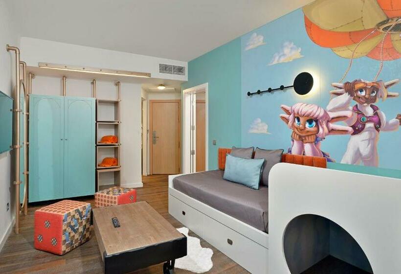 سوئیت خانواده 2 خوابه, Sol Katmandu Park & Resort