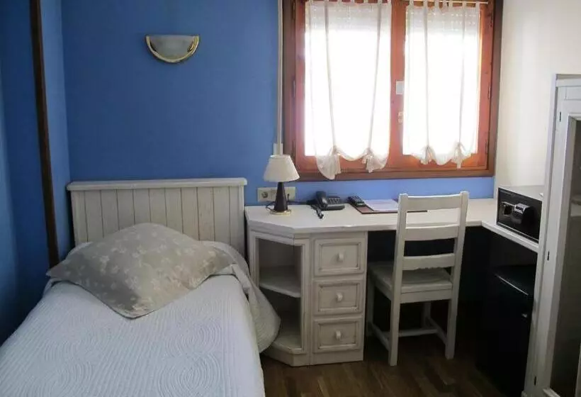 Habitación Estàndard Individual, A Boira