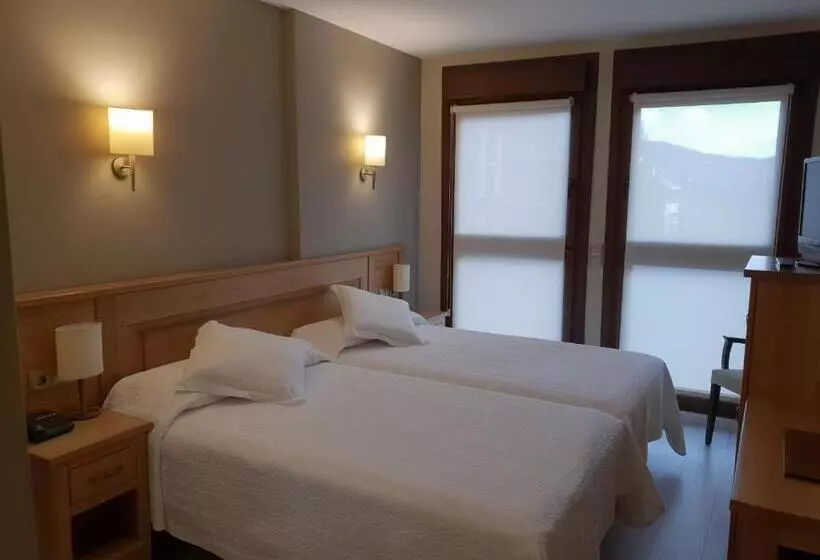 Habitació Estàndard, A Boira