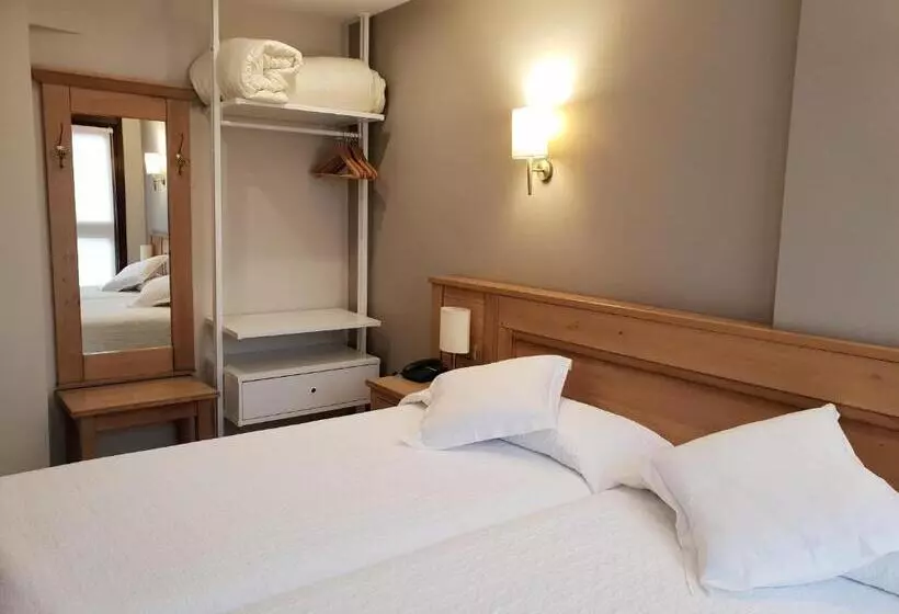 Habitació Estàndard, A Boira