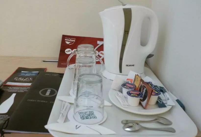 Quarto Triplo Standart, Abba Santander
