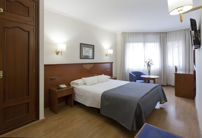 اتاق استاندارد, Porcel Alixares